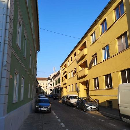 Central Apartment Maria Sibiu Exteriör bild